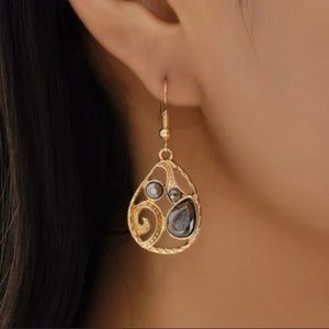 Elegant Gold Drop Earrings with Smoky Grey Rhinestones NWT